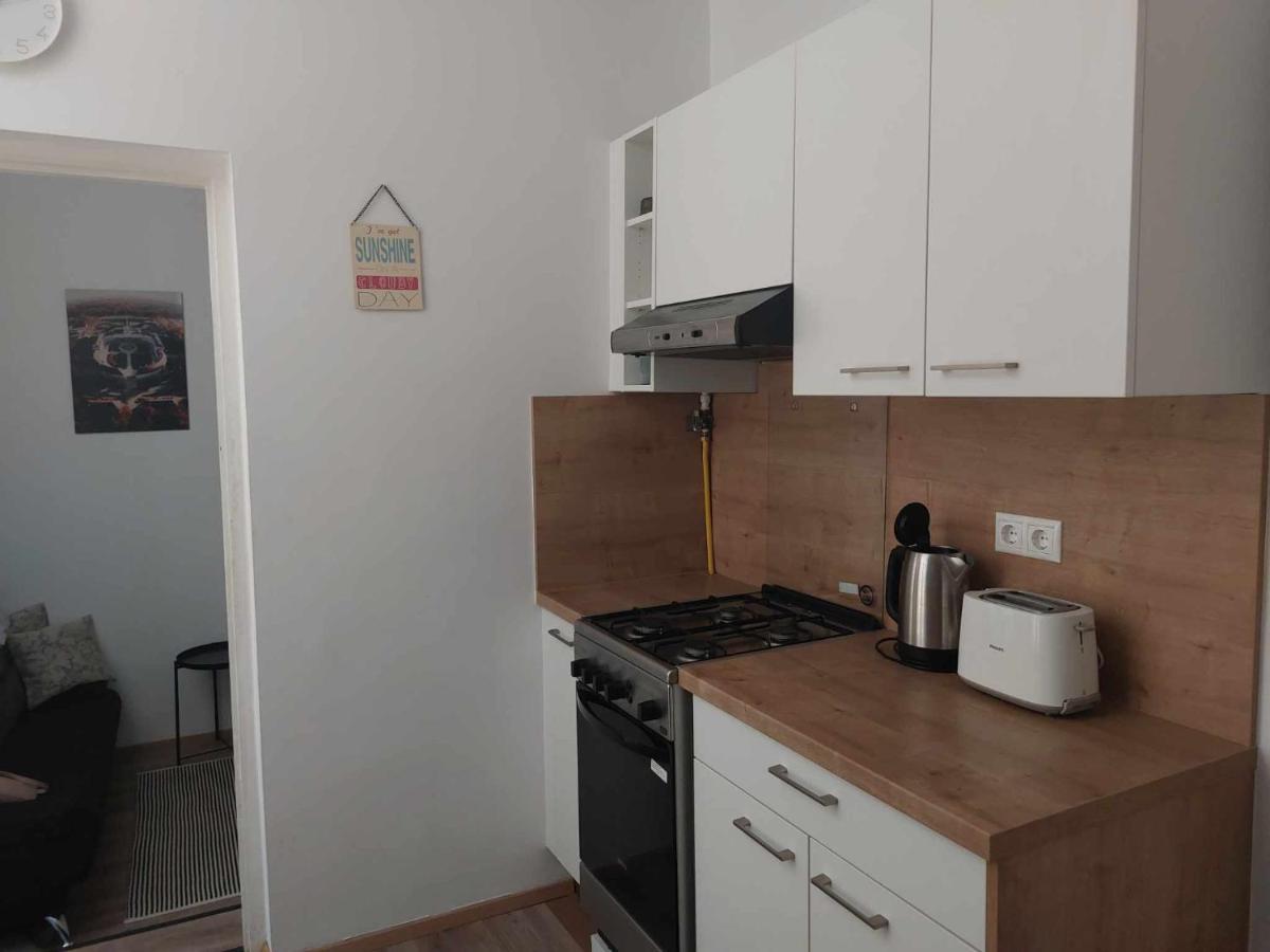 Varfal-Lak Apartman Sopron Exterior foto