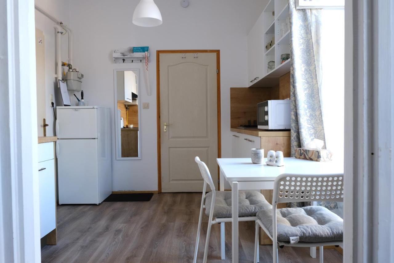 Varfal-Lak Apartman Sopron Exterior foto